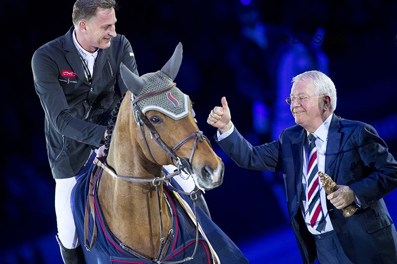 Houtzager takes VDL Groep Prize