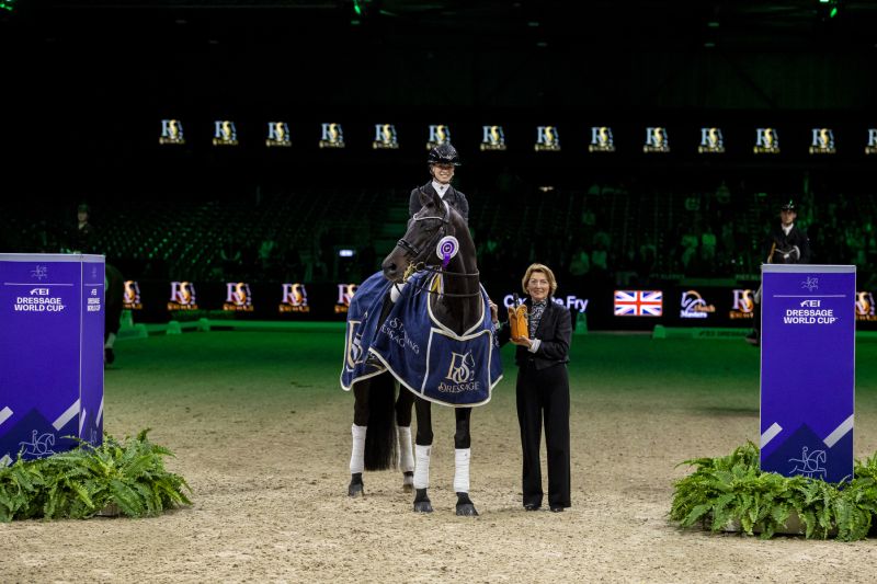 Charlotte Fry sets the tone in FEI Dressage World Cup presented by RS2 Dressage